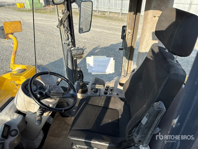 2000 Furukawa 355 Wheel Loader - Ελαστιχοφόρος φορτωτής: φωτογραφία 5 2000 Furukawa 355 Wheel Loader - Ελαστιχοφόρος φορτωτής: φωτογραφία 5