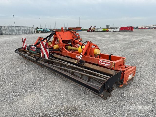 2004 Maschio Gaspardo Aquila 5000 5 m Harrow - Σβολοκόπτης: φωτογραφία 3 2004 Maschio Gaspardo Aquila 5000 5 m Harrow - Σβολοκόπτης: φωτογραφία 3