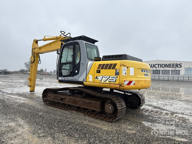 2006 New Holland E175 Tracked Excavator - Ερπυστριοφόρος εκσκαφέας: φωτογραφία 3 2006 New Holland E175 Tracked Excavator - Ερπυστριοφόρος εκσκαφέας: φωτογραφία 3