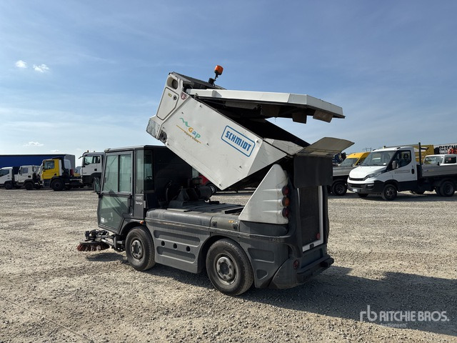 2006 Schmidt Compact 200 Autocarro spazzatrice - Σάρωθρο δρόμων: φωτογραφία 3 2006 Schmidt Compact 200 Autocarro spazzatrice - Σάρωθρο δρόμων: φωτογραφία 3