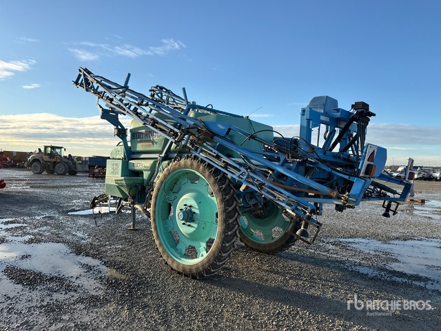 2008 Berthoud Raca 32RD24 Pull-Type Sprayer - Συρόμενο ψεκαστικό: φωτογραφία 2 2008 Berthoud Raca 32RD24 Pull-Type Sprayer - Συρόμενο ψεκαστικό: φωτογραφία 2