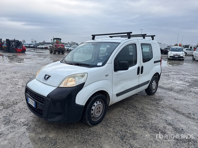 2011 Peugeot Bipper Van Truck - Φορτηγό κόφα: φωτογραφία 1 2011 Peugeot Bipper Van Truck - Φορτηγό κόφα: φωτογραφία 1