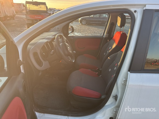 2013 Fiat Panda Automobile - Αυτοκίνητο: φωτογραφία 5 2013 Fiat Panda Automobile - Αυτοκίνητο: φωτογραφία 5