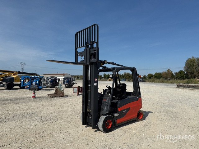 2013 Linde E25L-01 2500 kg Electric Forklift - Ηλεκτροκίνητο περονοφόρο: φωτογραφία 1 2013 Linde E25L-01 2500 kg Electric Forklift - Ηλεκτροκίνητο περονοφόρο: φωτογραφία 1