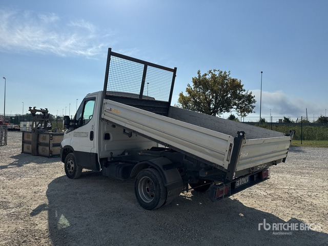 2015 Iveco Daily 35-110 Autocarro ribaltabile: carichi leggeri - Όχημα με ανατρεπομενη καροτσα: φωτογραφία 4 2015 Iveco Daily 35-110 Autocarro ribaltabile: carichi leggeri - Όχημα με ανατρεπομενη καροτσα: φωτογραφία 4