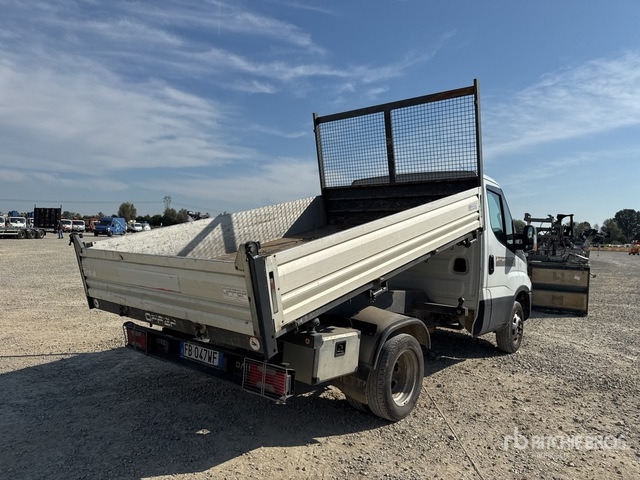 2015 Iveco Daily 35-110 Autocarro ribaltabile: carichi leggeri - Όχημα με ανατρεπομενη καροτσα: φωτογραφία 3 2015 Iveco Daily 35-110 Autocarro ribaltabile: carichi leggeri - Όχημα με ανατρεπομενη καροτσα: φωτογραφία 3