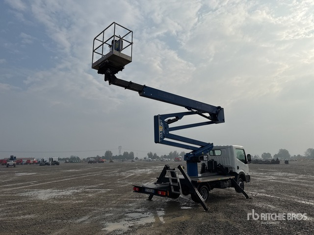 2015 Nissan Cabstar 35.12 2015 Socage DA324 24 m on Bucket Truck - Φορτηγό με εναέρια πλατφόρμα: φωτογραφία 4 2015 Nissan Cabstar 35.12 2015 Socage DA324 24 m on Bucket Truck - Φορτηγό με εναέρια πλατφόρμα: φωτογραφία 4