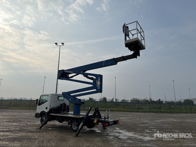 2015 Nissan Cabstar 35.12 2015 Socage DA324 24 m on Bucket Truck - Φορτηγό με εναέρια πλατφόρμα: φωτογραφία 3 2015 Nissan Cabstar 35.12 2015 Socage DA324 24 m on Bucket Truck - Φορτηγό με εναέρια πλατφόρμα: φωτογραφία 3