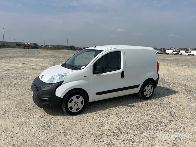 2016 Fiat Fiorino 1.3 MJT SX 16v Van Truck - Μικρό βαν: φωτογραφία 3 2016 Fiat Fiorino 1.3 MJT SX 16v Van Truck - Μικρό βαν: φωτογραφία 3