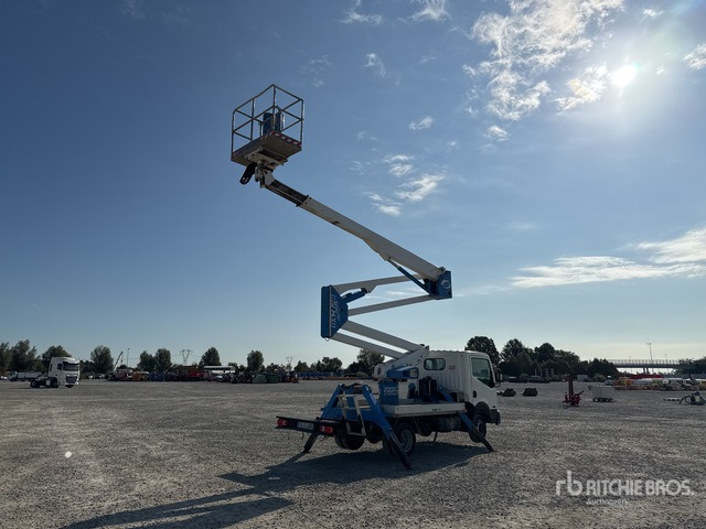 2016 Nissan Cabstar 35.12 2014 Socage DA320 20 m on Bucket Truck - Φορτηγό με εναέρια πλατφόρμα: φωτογραφία 3 2016 Nissan Cabstar 35.12 2014 Socage DA320 20 m on Bucket Truck - Φορτηγό με εναέρια πλατφόρμα: φωτογραφία 3