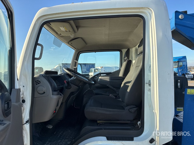 2016 Nissan Cabstar 35.12 2016 Socage DA324 24 m on Bucket Truck - Φορτηγό με εναέρια πλατφόρμα: φωτογραφία 4 2016 Nissan Cabstar 35.12 2016 Socage DA324 24 m on Bucket Truck - Φορτηγό με εναέρια πλατφόρμα: φωτογραφία 4