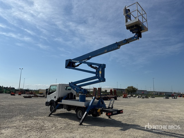 2016 Nissan Cabstar 35.12 2016 Socage DA324 EU5B 24 m on Bucket Truck - Φορτηγό με εναέρια πλατφόρμα: φωτογραφία 3 2016 Nissan Cabstar 35.12 2016 Socage DA324 EU5B 24 m on Bucket Truck - Φορτηγό με εναέρια πλατφόρμα: φωτογραφία 3