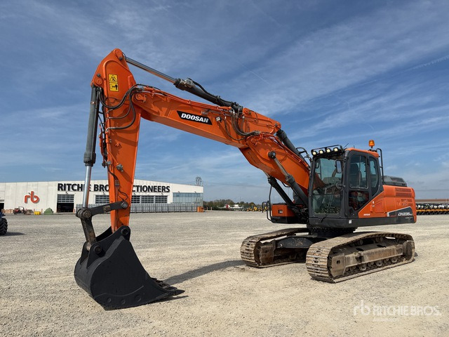 2017 Doosan DX235NLC-5 Escavatore cingolato - Ερπυστριοφόρος εκσκαφέας: φωτογραφία 1 2017 Doosan DX235NLC-5 Escavatore cingolato - Ερπυστριοφόρος εκσκαφέας: φωτογραφία 1