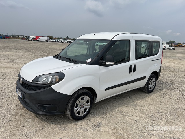 2018 Fiat Doblo CARGO COMBI 1.3 MJT 16V SX N1 Van Truck - Μικρό βαν: φωτογραφία 3 2018 Fiat Doblo CARGO COMBI 1.3 MJT 16V SX N1 Van Truck - Μικρό βαν: φωτογραφία 3