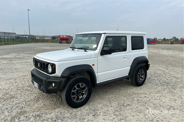 2019 Suzuki Jimny 1.5 Top 4wd allgrip 75KW/102CV SUV - SUV: φωτογραφία 3 2019 Suzuki Jimny 1.5 Top 4wd allgrip 75KW/102CV SUV - SUV: φωτογραφία 3