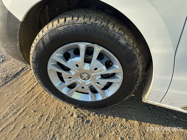 2020 Peugeot Expert 2.0 BLUEHDI 120 SeS PREMIUM STAND Van Truck - Φορτηγό κόφα: φωτογραφία 5 2020 Peugeot Expert 2.0 BLUEHDI 120 SeS PREMIUM STAND Van Truck - Φορτηγό κόφα: φωτογραφία 5