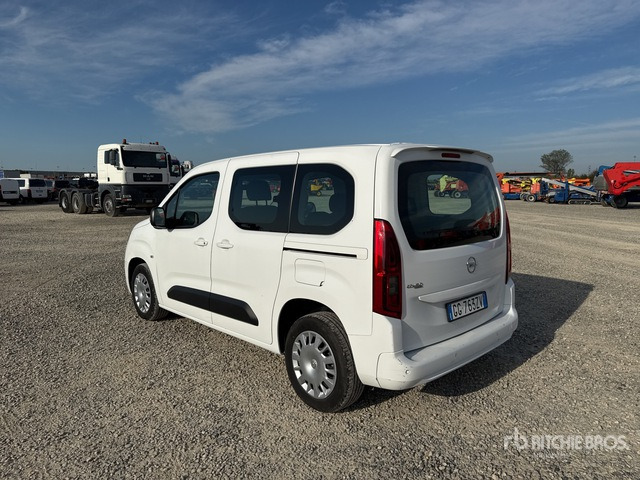 2021 Opel Combo LIFE 1.5 D 100CV EDITION PLUS L ... Van Truck - Μικρό βαν: φωτογραφία 4 2021 Opel Combo LIFE 1.5 D 100CV EDITION PLUS L ... Van Truck - Μικρό βαν: φωτογραφία 4