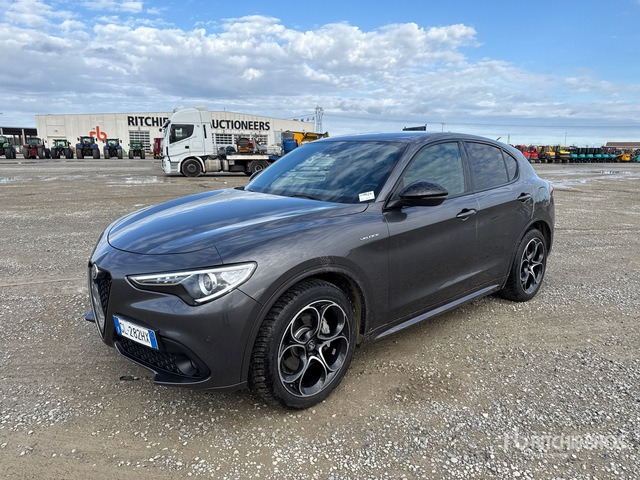 2022 Alfa Romeo Stelvio 2.2 TD Veloce Q4 154KW/210CV SUV - SUV: φωτογραφία 1 2022 Alfa Romeo Stelvio 2.2 TD Veloce Q4 154KW/210CV SUV - SUV: φωτογραφία 1
