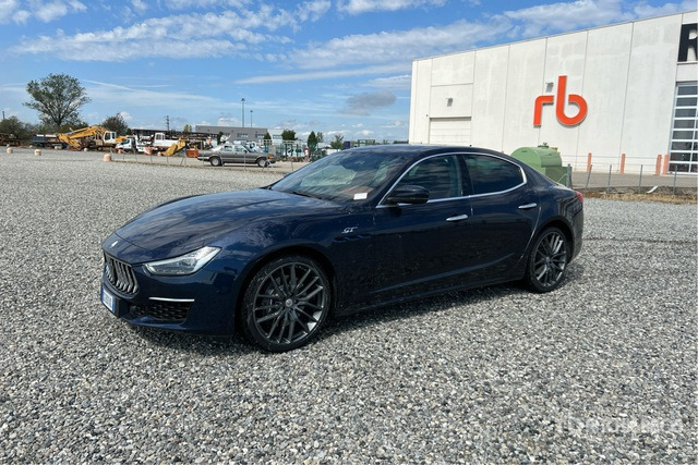 2022 Maserati Ghibli 2.0 330CV 48V MHEV GT AUTO Automobile - Αυτοκίνητο: φωτογραφία 3 2022 Maserati Ghibli 2.0 330CV 48V MHEV GT AUTO Automobile - Αυτοκίνητο: φωτογραφία 3