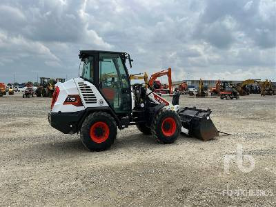 BOBCAT L75 - Ελαστιχοφόρος φορτωτής: φωτογραφία 3 BOBCAT L75 - Ελαστιχοφόρος φορτωτής: φωτογραφία 3