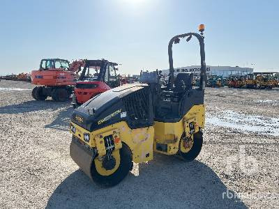 BOMAG BW100AD-5 - Ασφαλτικός οδοστρωτήρας: φωτογραφία 2 BOMAG BW100AD-5 - Ασφαλτικός οδοστρωτήρας: φωτογραφία 2