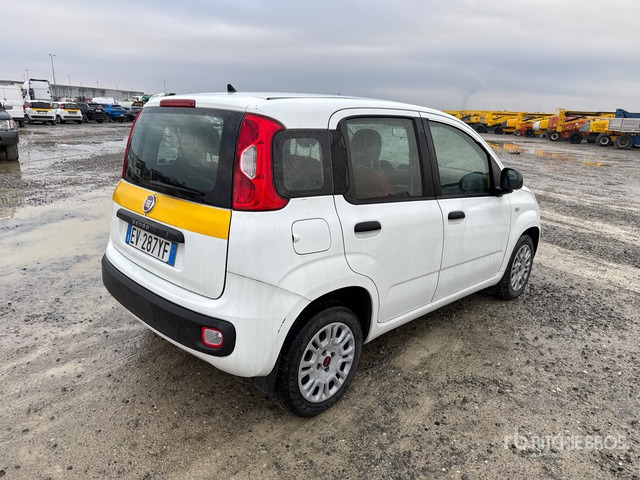 Fiat Panda Automobile - Αυτοκίνητο: φωτογραφία 3 Fiat Panda Automobile - Αυτοκίνητο: φωτογραφία 3