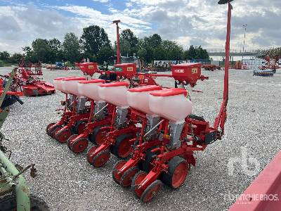 GASPARDO MTE F6 - Σπαρτική μηχανή: φωτογραφία 1 GASPARDO MTE F6 - Σπαρτική μηχανή: φωτογραφία 1