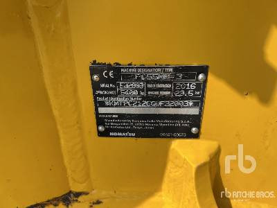KOMATSU PC55MR-3 - Μίνι εκσκαφέας: φωτογραφία 5 KOMATSU PC55MR-3 - Μίνι εκσκαφέας: φωτογραφία 5