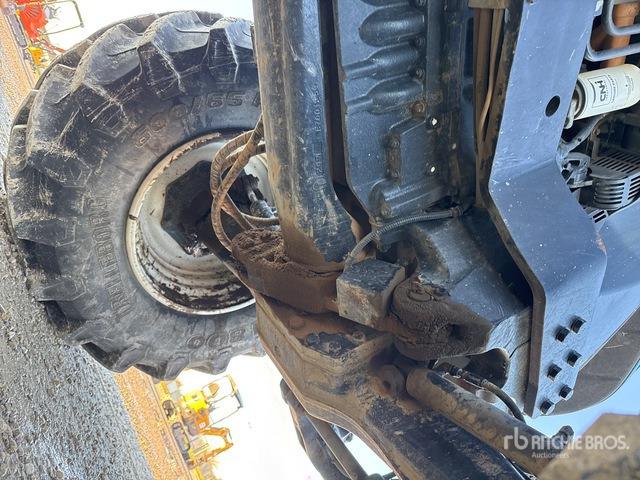 New Holland T7030 4WD Tractor - Τρακτέρ: φωτογραφία 5 New Holland T7030 4WD Tractor - Τρακτέρ: φωτογραφία 5