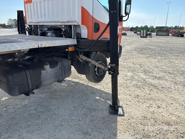 Nissan Cabstar Piattaforma autocarrata - Φορτηγό με εναέρια πλατφόρμα: φωτογραφία 5 Nissan Cabstar Piattaforma autocarrata - Φορτηγό με εναέρια πλατφόρμα: φωτογραφία 5