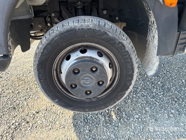 Nissan Cabstar Piattaforma autocarrata - Φορτηγό με εναέρια πλατφόρμα: φωτογραφία 5 Nissan Cabstar Piattaforma autocarrata - Φορτηγό με εναέρια πλατφόρμα: φωτογραφία 5