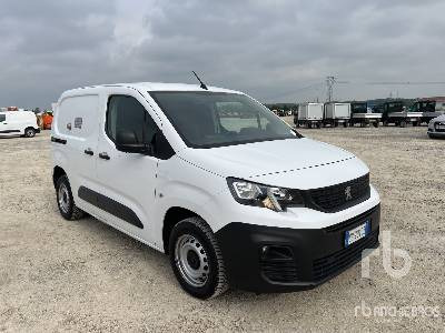PEUGEOT PARTNER L1 BLUEHDI 100CV PREMIUM - Φορτηγό κόφα: φωτογραφία 4 PEUGEOT PARTNER L1 BLUEHDI 100CV PREMIUM - Φορτηγό κόφα: φωτογραφία 4