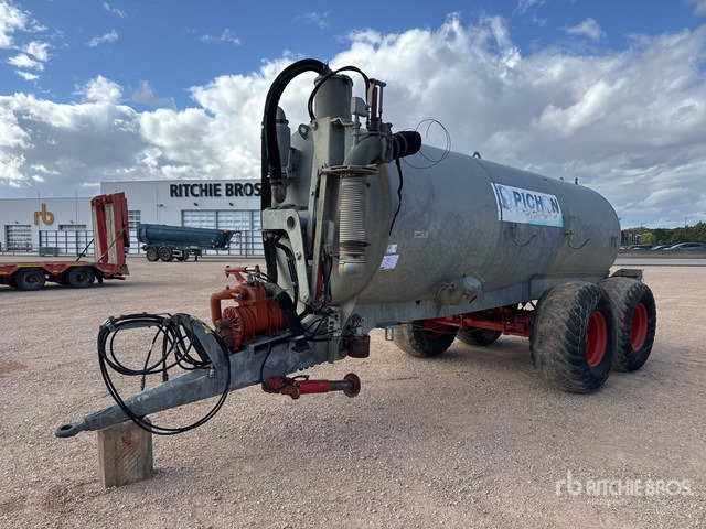 1996 Pichon TCI10 Liquid T/A Tonne A Lisier 2 Essieux Liquid Manure Spreader - Κοπροδιανομέας υγρής κοπριάς: φωτογραφία 2 1996 Pichon TCI10 Liquid T/A Tonne A Lisier 2 Essieux Liquid Manure Spreader - Κοπροδιανομέας υγρής κοπριάς: φωτογραφία 2