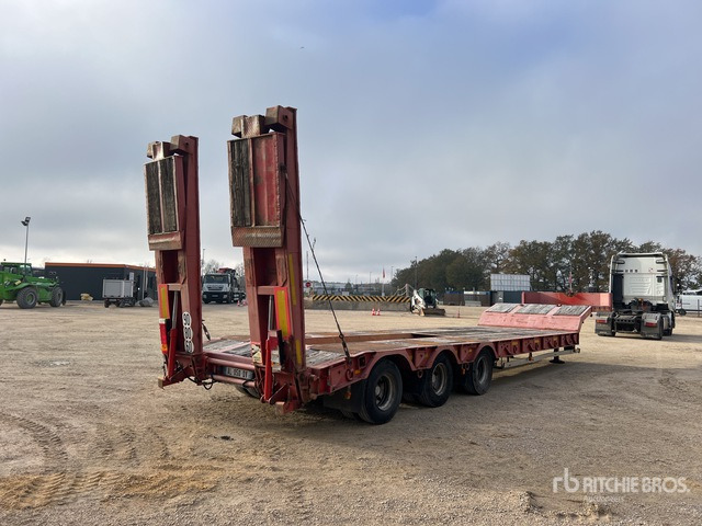 1999 Kaiser S530 3F Tri/A Semi-Remorque Porte-Engin ... Lowboy Trailer - Ρυμούλκα με χαμηλό δάπεδο: φωτογραφία 3 1999 Kaiser S530 3F Tri/A Semi-Remorque Porte-Engin ... Lowboy Trailer - Ρυμούλκα με χαμηλό δάπεδο: φωτογραφία 3