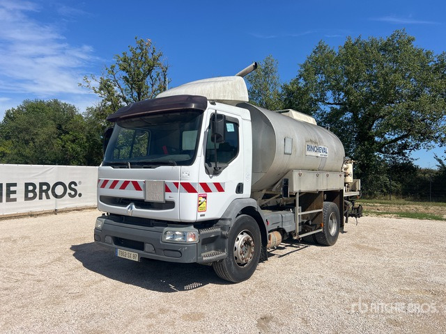 2000 Renault Premium 300 2000 Rincheval ECM 9500 L on 4x ... Asphalt Distributor Truck - Ασφαλτοδιανομέας: φωτογραφία 1 2000 Renault Premium 300 2000 Rincheval ECM 9500 L on 4x ... Asphalt Distributor Truck - Ασφαλτοδιανομέας: φωτογραφία 1