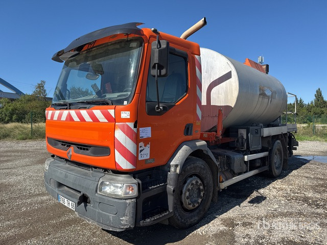 2004 RVI Lander 320 2004 Rincheval on 4x2 Repandeus ... Asphalt Distributor Truck - Ασφαλτοδιανομέας: φωτογραφία 1 2004 RVI Lander 320 2004 Rincheval on 4x2 Repandeus ... Asphalt Distributor Truck - Ασφαλτοδιανομέας: φωτογραφία 1