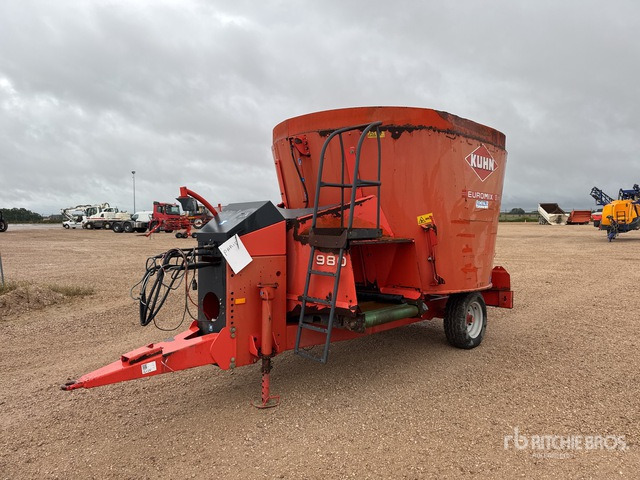 2006 Kuhn Euromix I 980 Melangeuse Distributrice Livestock Feeder - Ενσιροδιανομέας: φωτογραφία 1 2006 Kuhn Euromix I 980 Melangeuse Distributrice Livestock Feeder - Ενσιροδιανομέας: φωτογραφία 1