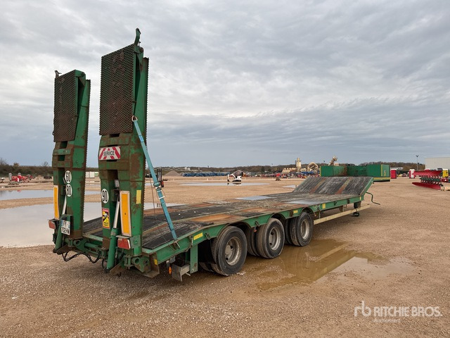 2008 Actm S46315 Tri/A Semi-Remorque Porte-Engin ... Lowboy Trailer - Ρυμούλκα με χαμηλό δάπεδο: φωτογραφία 3 2008 Actm S46315 Tri/A Semi-Remorque Porte-Engin ... Lowboy Trailer - Ρυμούλκα με χαμηλό δάπεδο: φωτογραφία 3