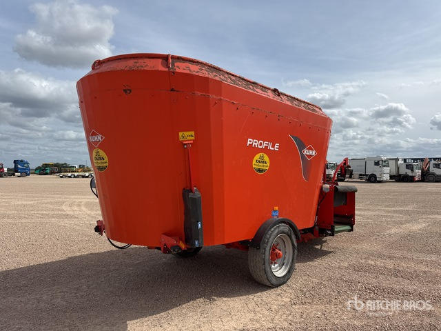 2011 Kuhn Profile 1880 Melangeuse Distributrice Livestock Feeder - Ενσιροδιανομέας: φωτογραφία 4 2011 Kuhn Profile 1880 Melangeuse Distributrice Livestock Feeder - Ενσιροδιανομέας: φωτογραφία 4