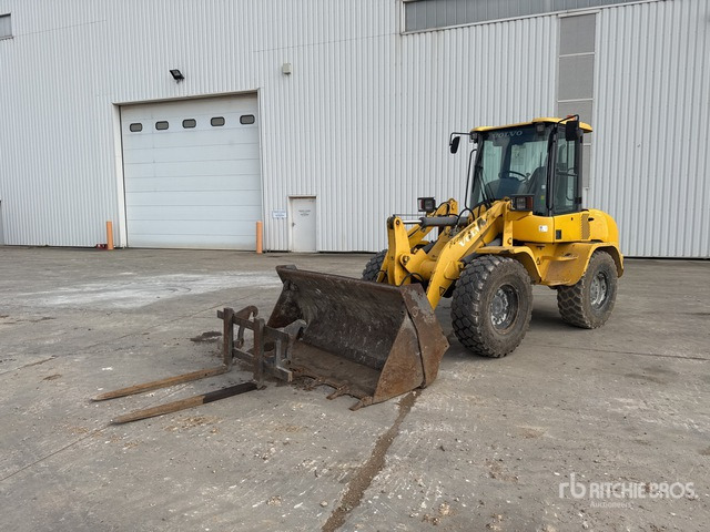 2011 Volvo L35BZ Chargeuse Sur Pneus Wheel Loader - Ελαστιχοφόρος φορτωτής: φωτογραφία 1 2011 Volvo L35BZ Chargeuse Sur Pneus Wheel Loader - Ελαστιχοφόρος φορτωτής: φωτογραφία 1
