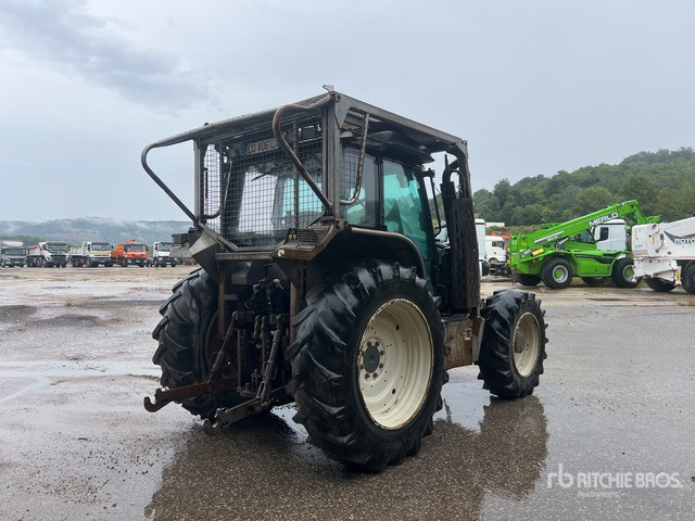 2013 Valtra N143 4x4 Tracteur Forestier (Inoperable) 4WD Tractor - Τρακτέρ: φωτογραφία 4 2013 Valtra N143 4x4 Tracteur Forestier (Inoperable) 4WD Tractor - Τρακτέρ: φωτογραφία 4