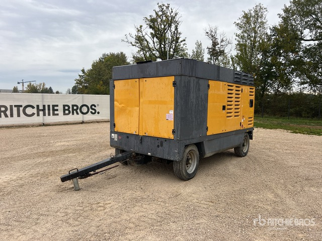 2015 Atlas Copco XAHS447 Mobile 25000 L Compresseur A Air Air Compressor - Αεροσυμπιεστής: φωτογραφία 1 2015 Atlas Copco XAHS447 Mobile 25000 L Compresseur A Air Air Compressor - Αεροσυμπιεστής: φωτογραφία 1