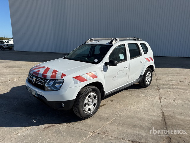 2016 Renault Duster V?hicule utilitaire sport - Αυτοκίνητο: φωτογραφία 1 2016 Renault Duster V?hicule utilitaire sport - Αυτοκίνητο: φωτογραφία 1