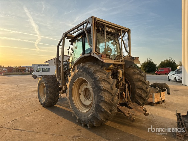 2017 Valtra T174 (Inoperable) 4WD Tractor - Τρακτέρ: φωτογραφία 3 2017 Valtra T174 (Inoperable) 4WD Tractor - Τρακτέρ: φωτογραφία 3