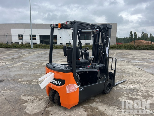 2023 Doosan B20T-7 PLUS 2000 kg Chariot Elevateur Elect ... Electric Forklift - Ηλεκτροκίνητο περονοφόρο: φωτογραφία 4 2023 Doosan B20T-7 PLUS 2000 kg Chariot Elevateur Elect ... Electric Forklift - Ηλεκτροκίνητο περονοφόρο: φωτογραφία 4