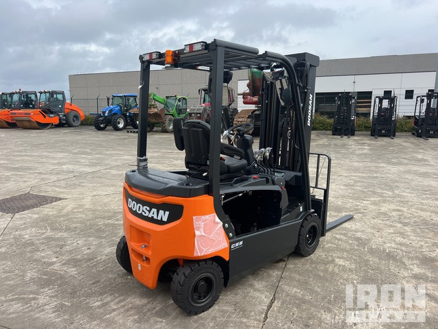 2023 Doosan B20X-7 PLUS 2000 kg Chariot Elevateur Elect ... Electric Forklift - Ηλεκτροκίνητο περονοφόρο: φωτογραφία 4 2023 Doosan B20X-7 PLUS 2000 kg Chariot Elevateur Elect ... Electric Forklift - Ηλεκτροκίνητο περονοφόρο: φωτογραφία 4