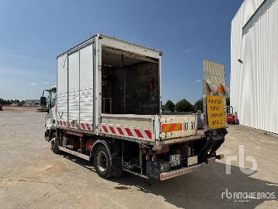 IVECO EUROCARGO 100E1 4x2 Camion Porte Container - Ρυμούλκα μεταφοράς εμπορευματοκιβωτίων/ Κινητό αμάξωμα: φωτογραφία 2 IVECO EUROCARGO 100E1 4x2 Camion Porte Container - Ρυμούλκα μεταφοράς εμπορευματοκιβωτίων/ Κινητό αμάξωμα: φωτογραφία 2