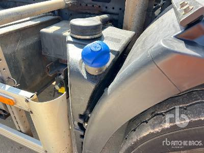 Φορτηγό ανατρεπόμενο IVECO TRAKKER 410 EEV 6x4 Camion Benne: φωτογραφία 17