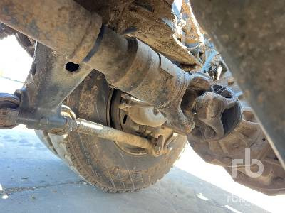 Φορτηγό ανατρεπόμενο IVECO TRAKKER 410 EEV 6x4 Camion Benne: φωτογραφία 21