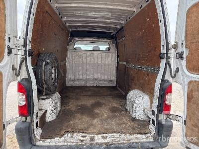 Βαν RENAUD MASTER DCI120 Vehicule Utilitaire: φωτογραφία 21